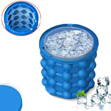 Load image into Gallery viewer, Silicone Ice Cube Maker Bucket