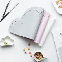 Load image into Gallery viewer, Cloud Shape Kids Plate Mat