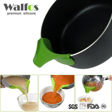 Load image into Gallery viewer, Silicone Soup Funnel