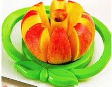 Load image into Gallery viewer, Apple Corer Cutter