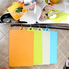 Load image into Gallery viewer, Silicone Chopping Block Cutting Board