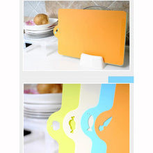 Load image into Gallery viewer, Silicone Chopping Block Cutting Board