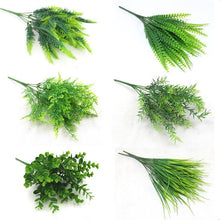Load image into Gallery viewer, Fork water grass Eucalyptus Plastic Decoration Table
