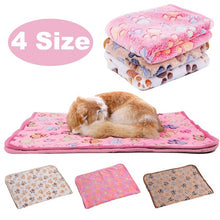 Load image into Gallery viewer, Cute Paw Print Towel Pet Warm Blanket