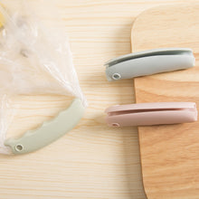 Load image into Gallery viewer, Shopping Bag Holder Clips