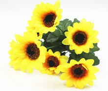 Load image into Gallery viewer, Fork water grass Eucalyptus Plastic Decoration Table
