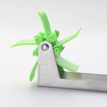 Load image into Gallery viewer, Watermelon Slicer Tongs Corer
