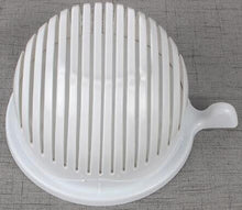 Load image into Gallery viewer, Salad Cutting Bowl