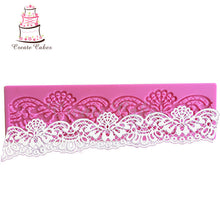 Load image into Gallery viewer, Flower Shape Lace Mat Border